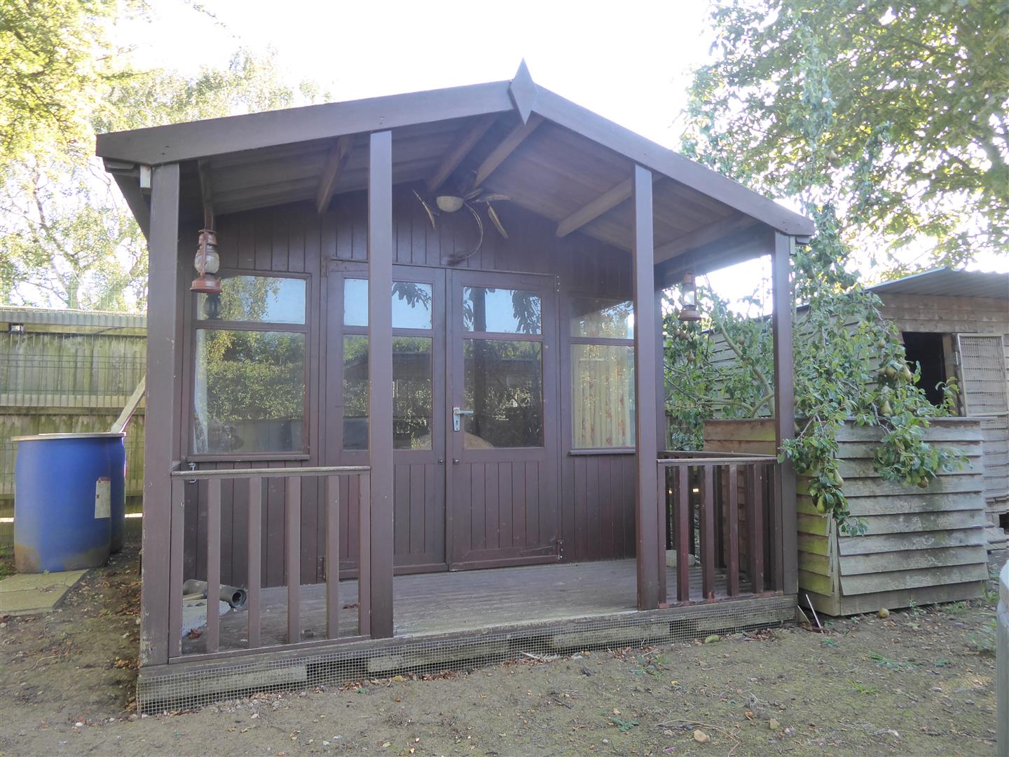 SUMMER HOUSE